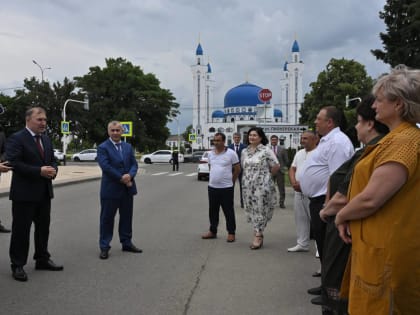 Для поликлиник республики закуплено 13 новых автомобилей