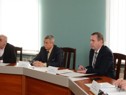 Мэр Майкопа принял участие в заседании городской Общественной палаты