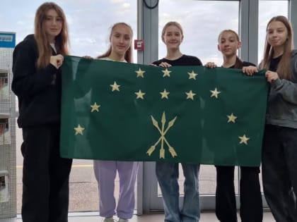 Коллектив центра искусства «Шпаргалка» поздравит россиян с Днем народного единства