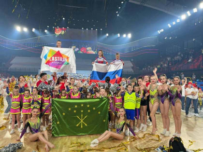 Гимнасты из Адыгеи вошли в десять сильнейших команд на всероссийской гимнастраде