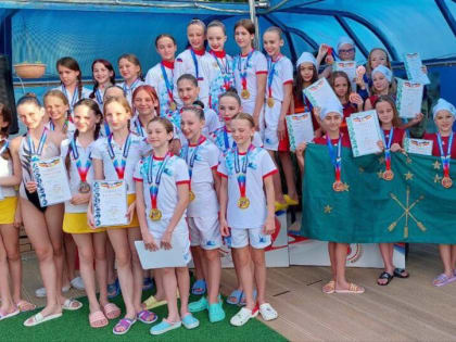Синхронисты Майкопа завоевали медали первенства ЮФО
