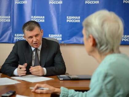 Сенатор от Адыгеи Александр Наролин проведет прием граждан