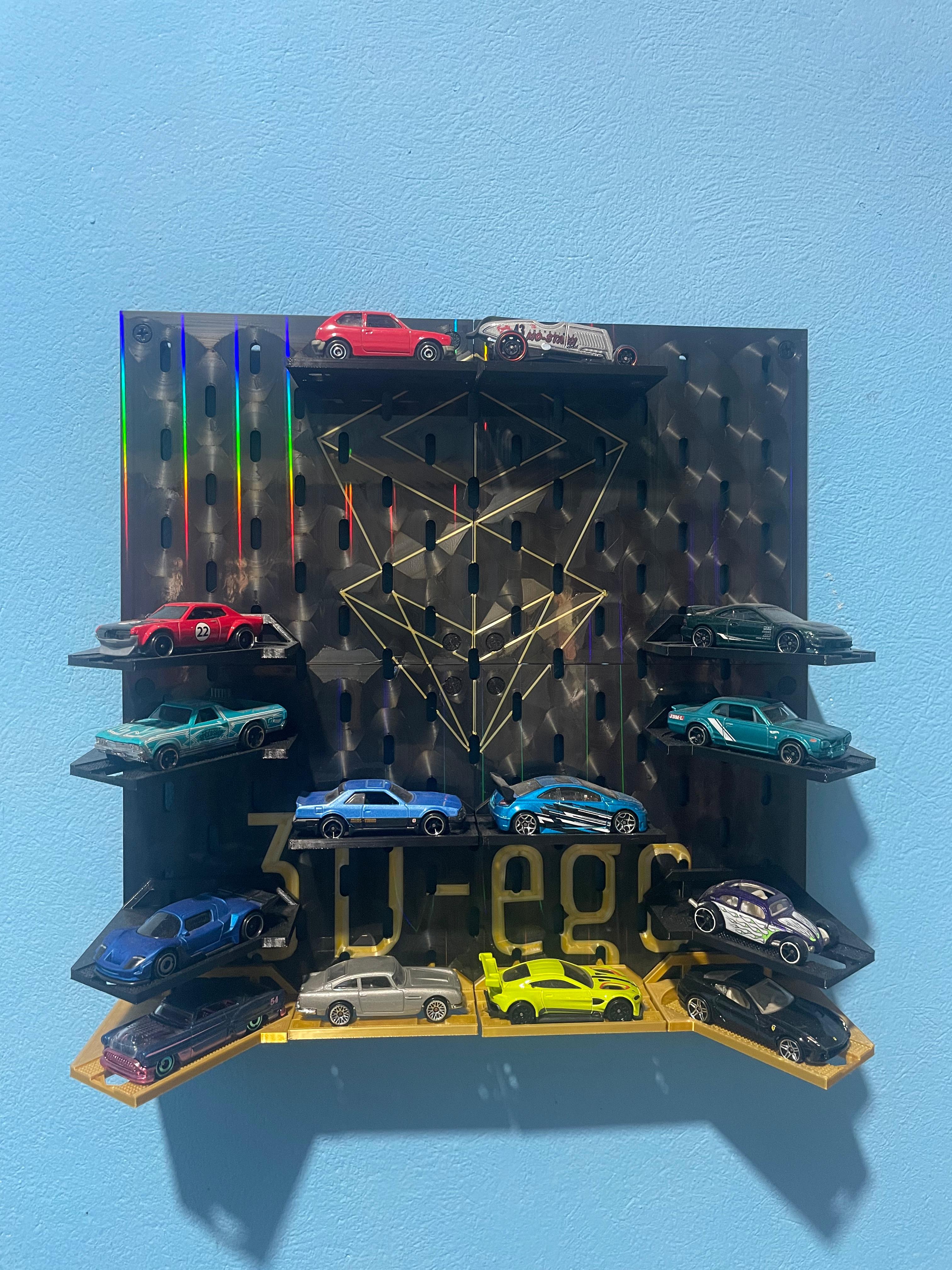Estantería Skadis con efecto tornasol para 32 carros 1:64