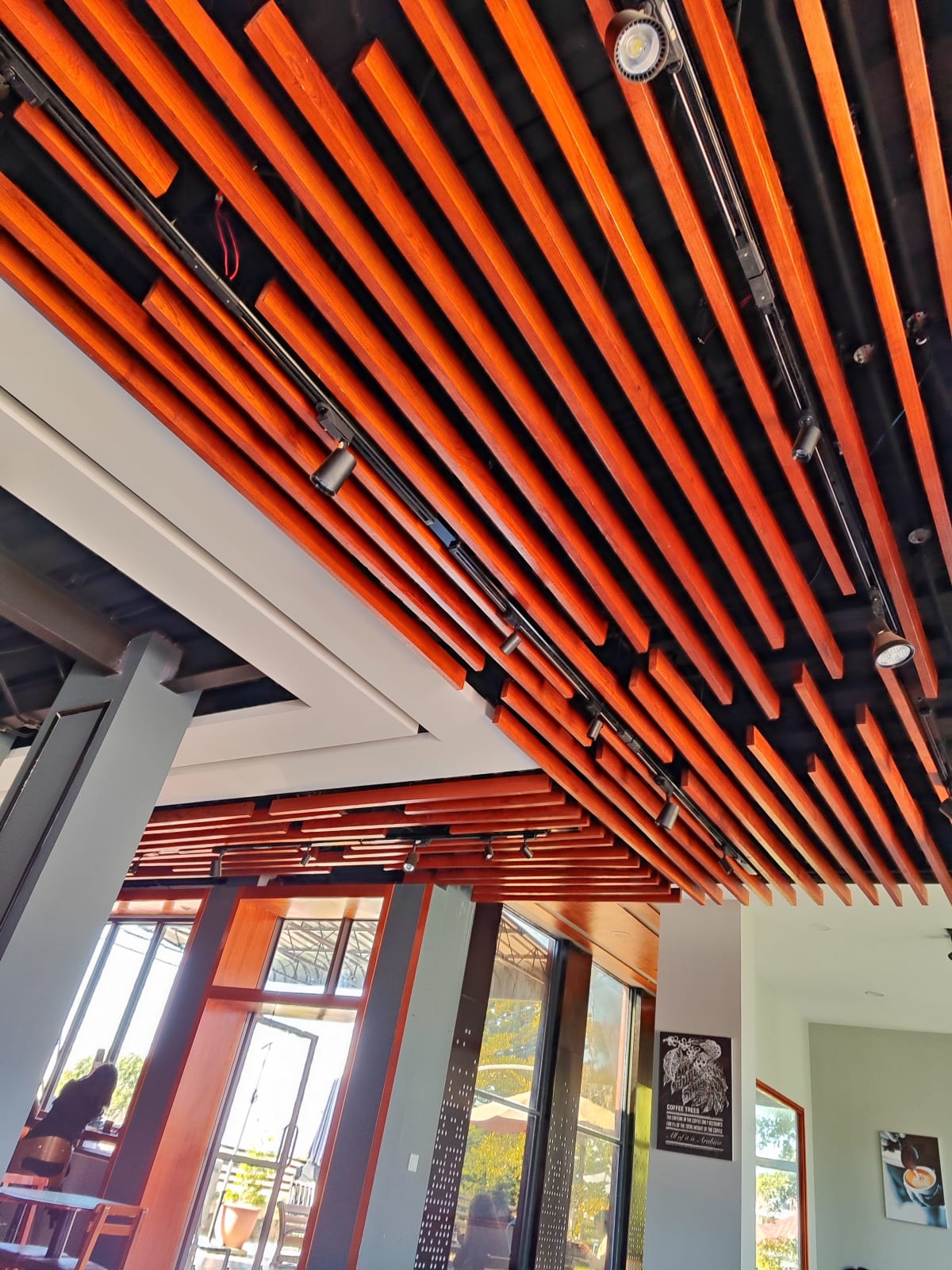 ceiling_at_the_cafe_de_angel