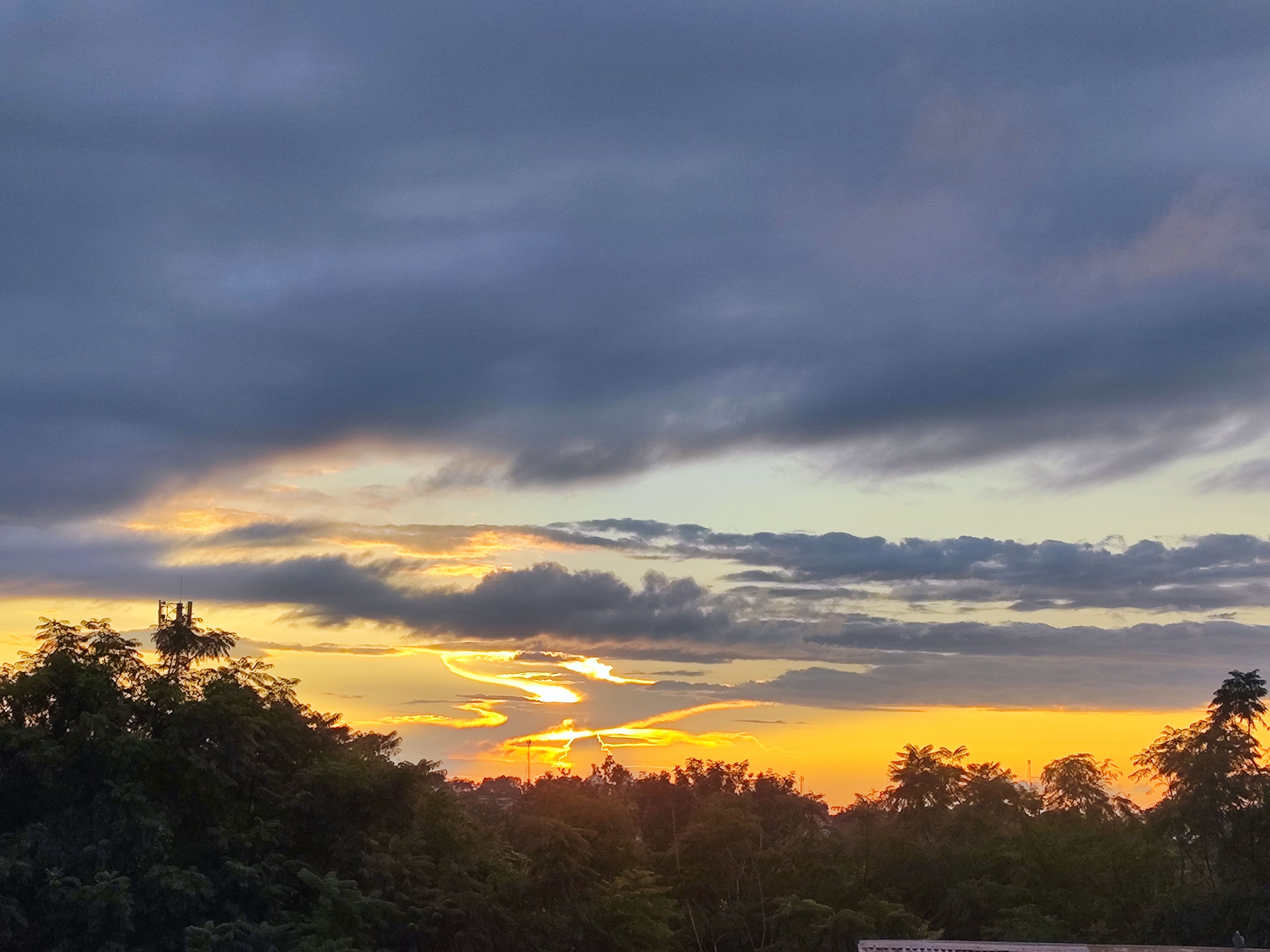 sunset_at_sulamuni