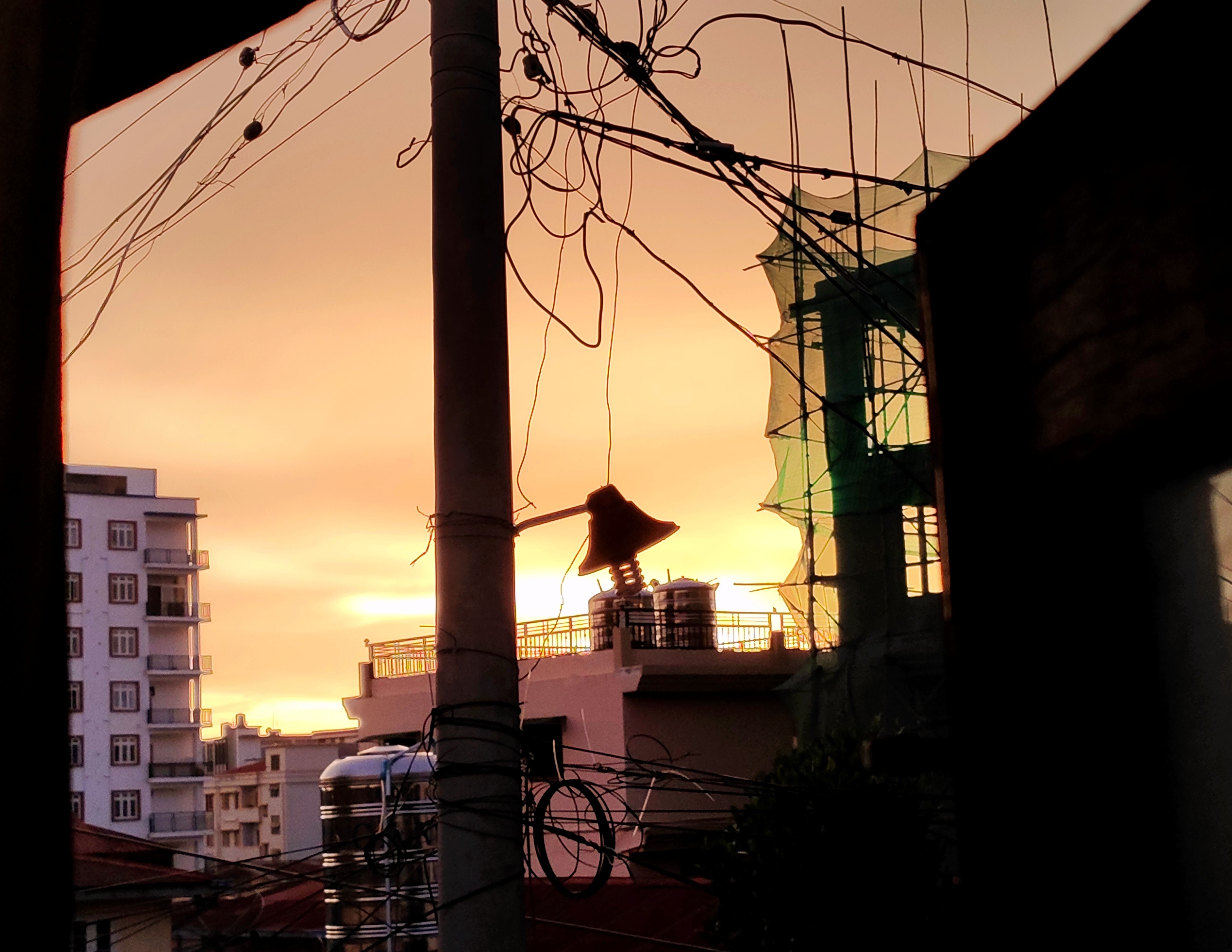 sunset_through_the_windwo