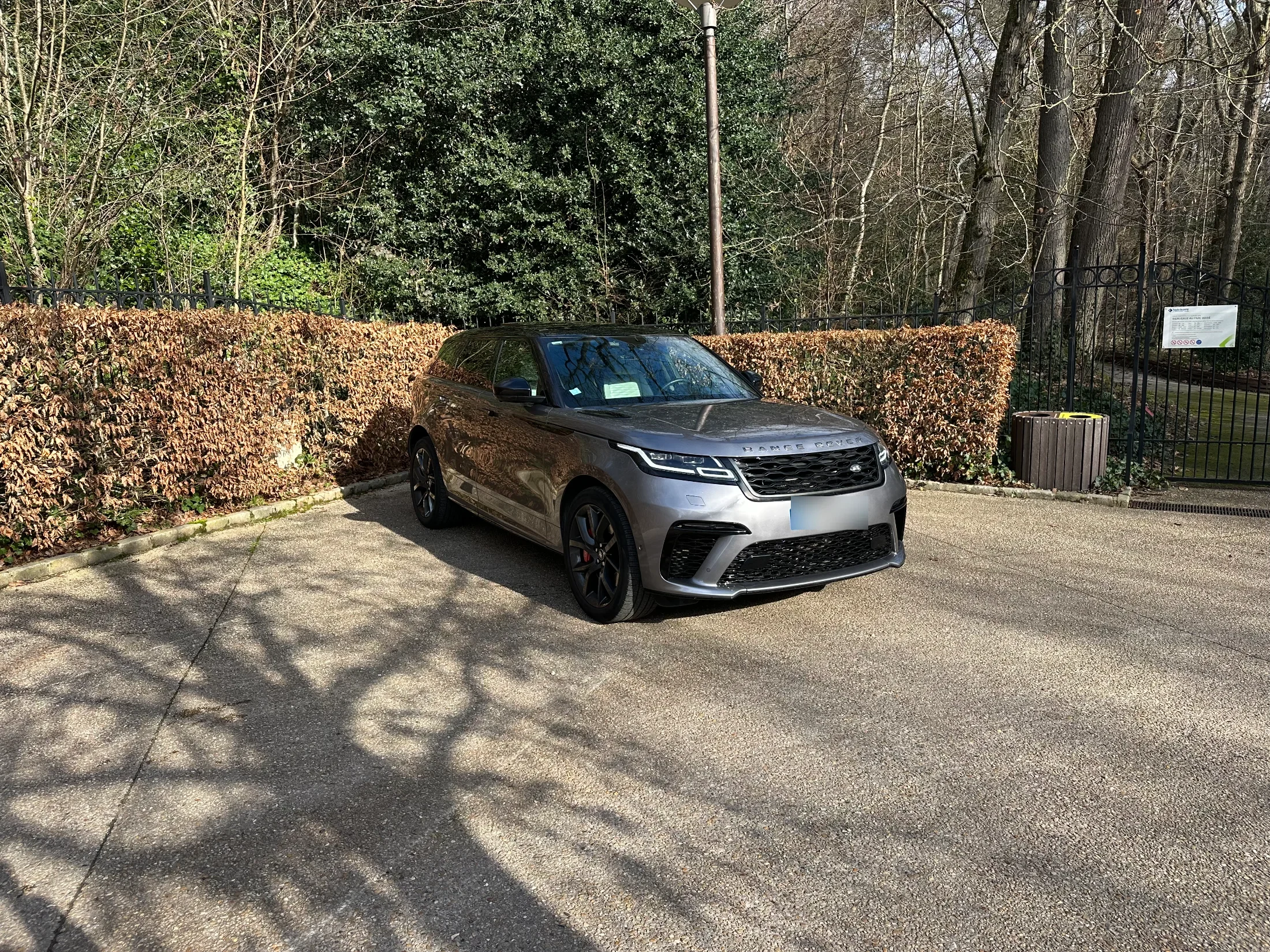 LAND ROVER VELAR 3
