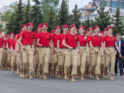 Школьников Павловского Посада приглашают в военно-патриотический лагерь «Авангард»