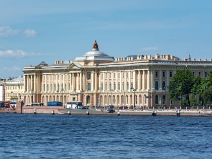 Вице-губернатор Петербурга заявил об увеличении бюджетных мест в вузы города