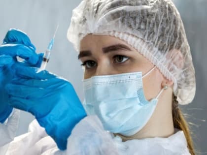 Врач рассказала, по каким симптомам можно определить свиной грипп