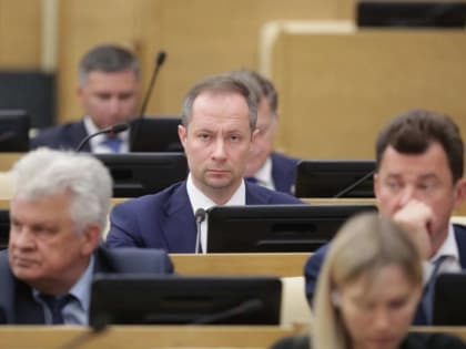 Госдума вводит административную ответственность за продажу энергетиков детям
