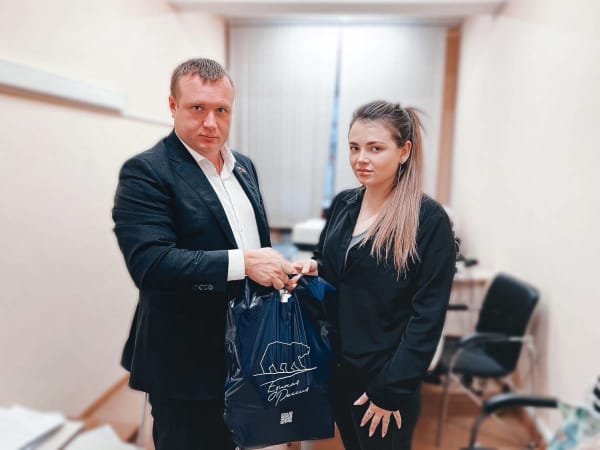 Депутат Мособлдумы Максим Коркин посетил Центр поддержки семьям мобилизованных в Егорьевске