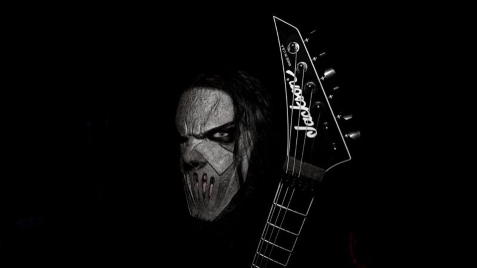 Slipknot guitarist Mick Thomson joins the Jackson family.