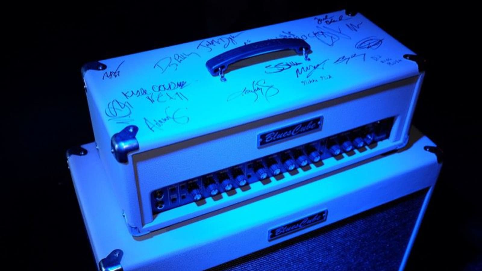 Roland Corporation U.S. Proudly Supports Light Up the Blues Concert