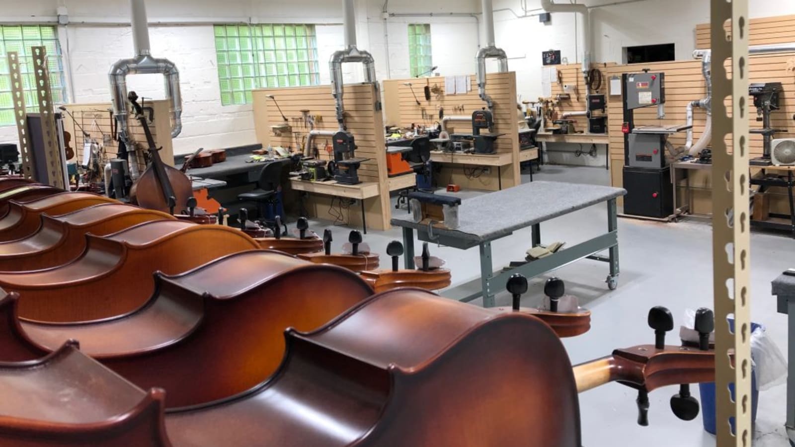 Knilling Expands U.S. Workshop