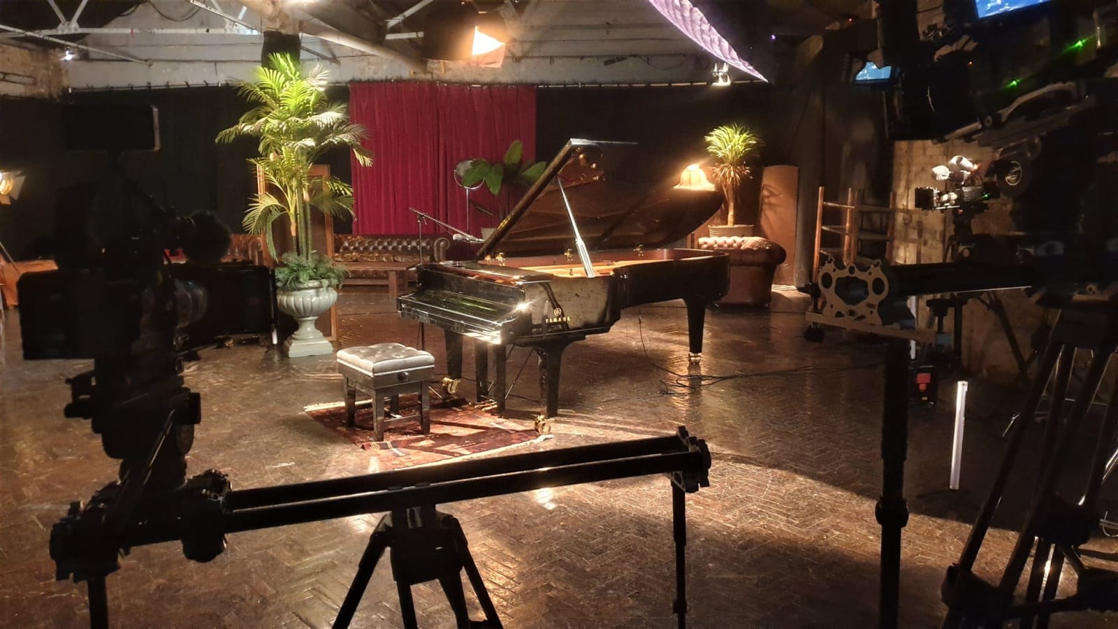 ChamSys Helps Martin Dudley Stay Cool Lighting Mola TV’s Chill Fridays