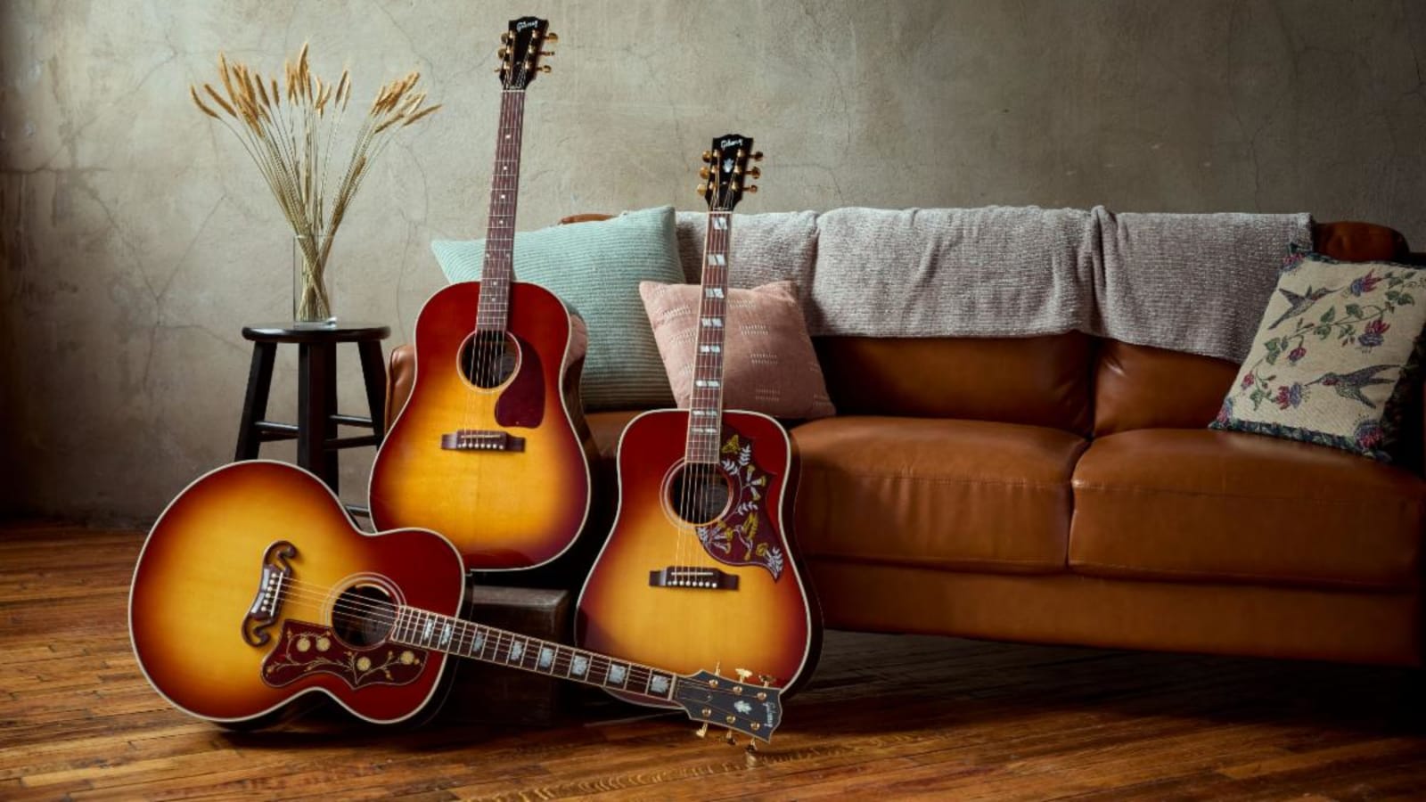 Gibson SJ-200, J-45, and Hummingbird Standards in Rosewood