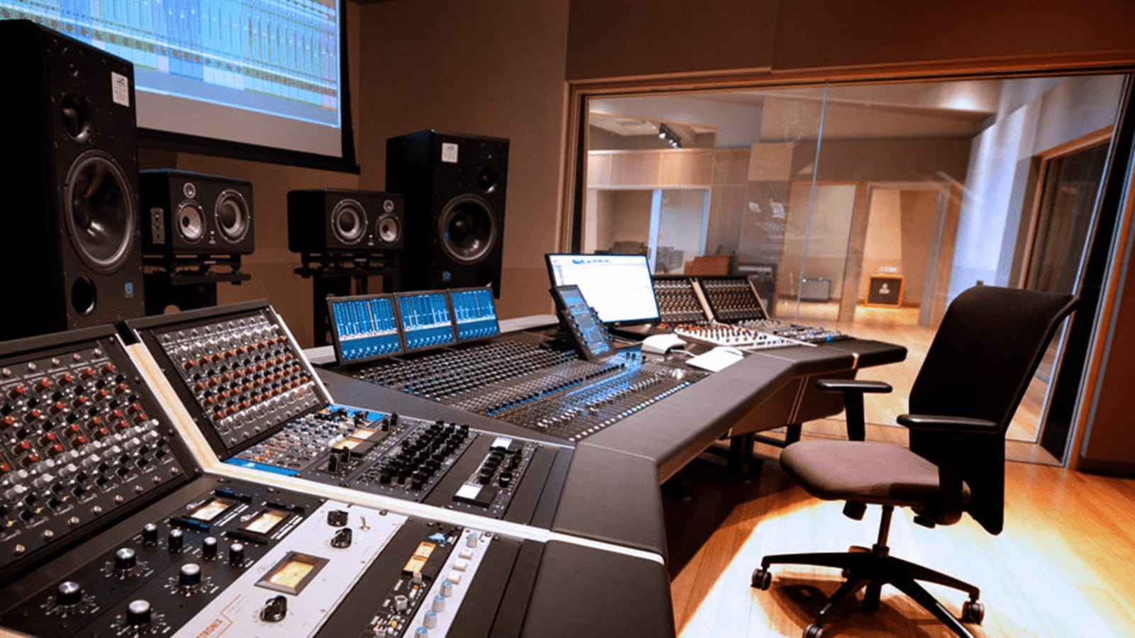 Sweetwater Studios Announces 3-Day Songwriter Workshop with Davis Naish and Marshall Altman