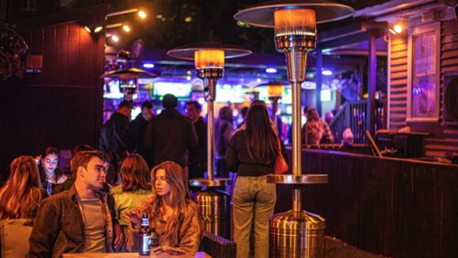 Allen & Heath AHM Makes Things Easy for Cornerstone Tavern