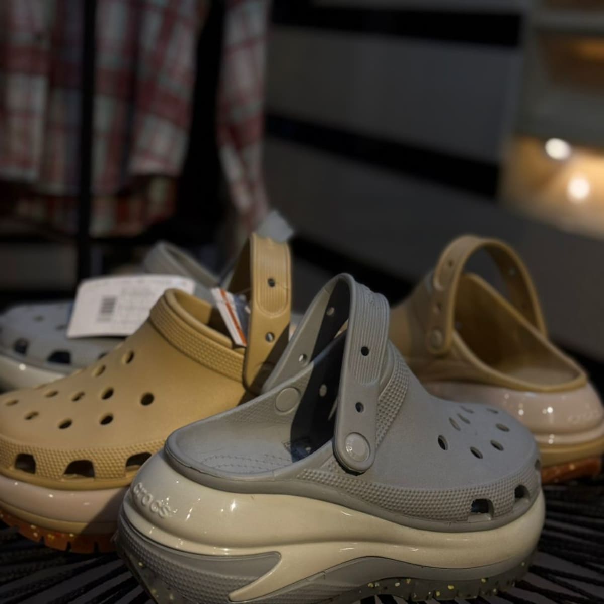 Crocs Platform Clogs (Unisex)