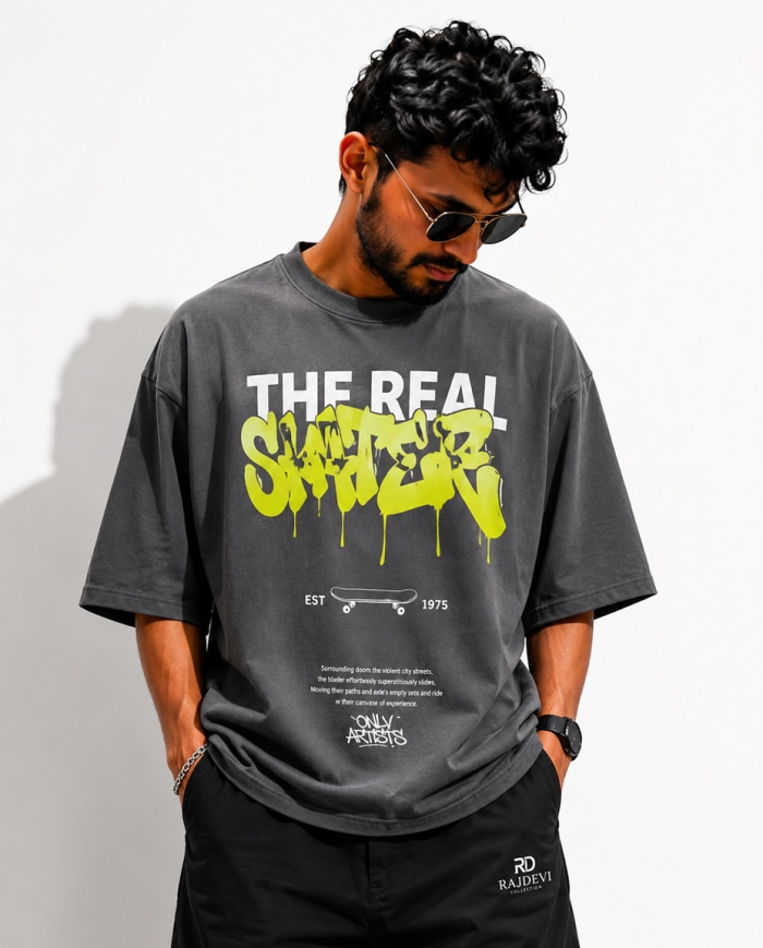 Men's Oversized Skateboard Graphic T-Shirt | Premium Streetwear Cotton Tee