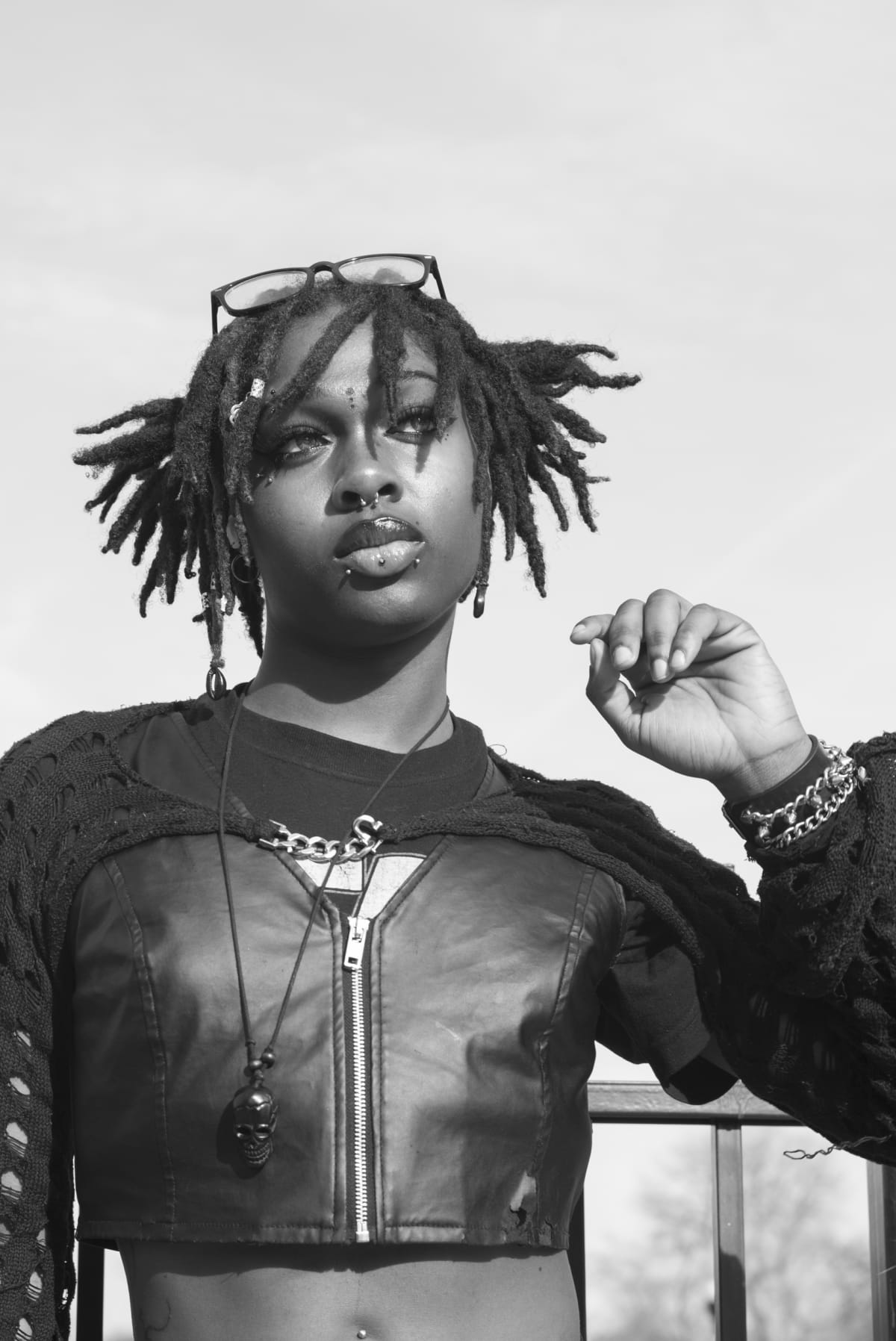 Black and white Chicago street photograph — Voni at Grant Skate Park