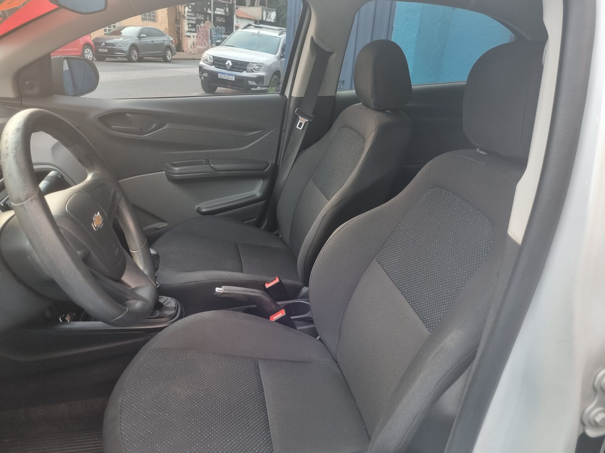 CHEVROLET - ONIX 1.0 8V FLEX 2017 JOY 4 CILINDROS BX KM