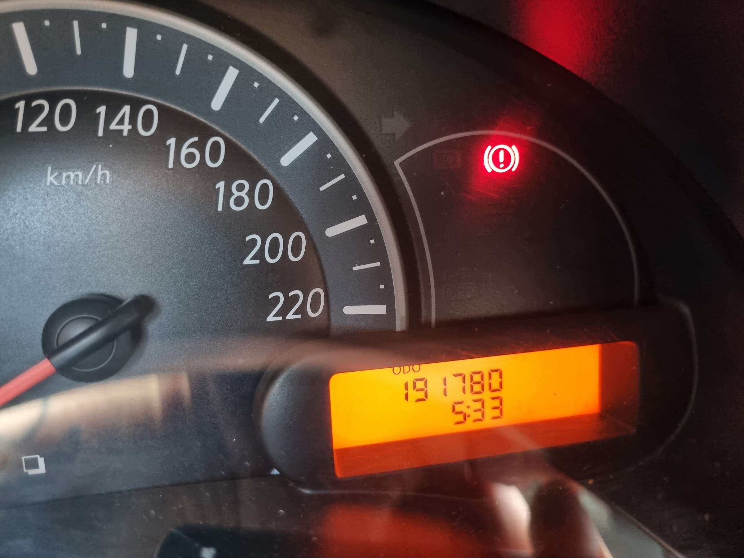 NISSAN - MARCH SV 1.6 FLEX 2014 COMPLETO