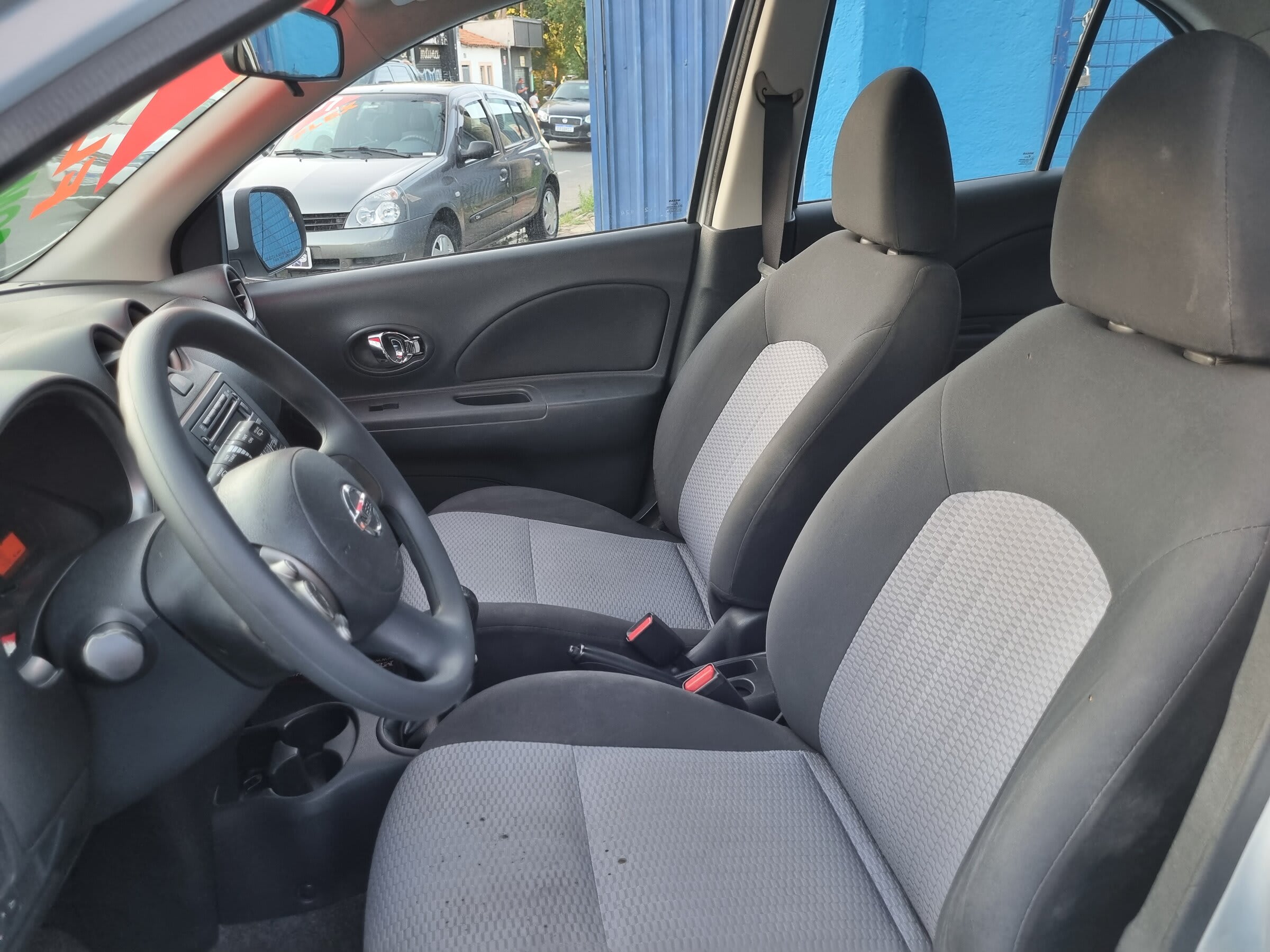 NISSAN - MARCH SV 1.6 FLEX 2014 COMPLETO