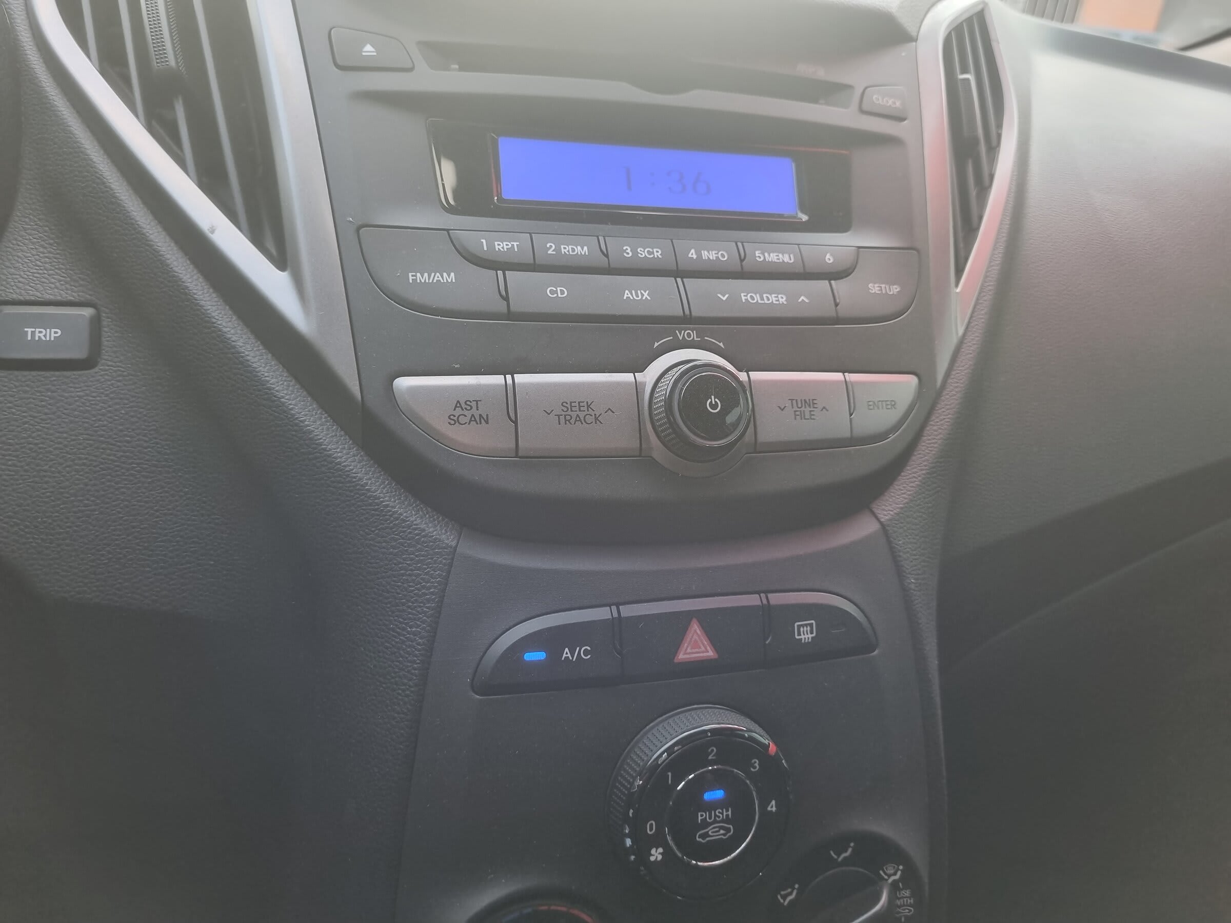 HYUNDAI - HB20 COMFORT 1.0 12V FLEX 2015