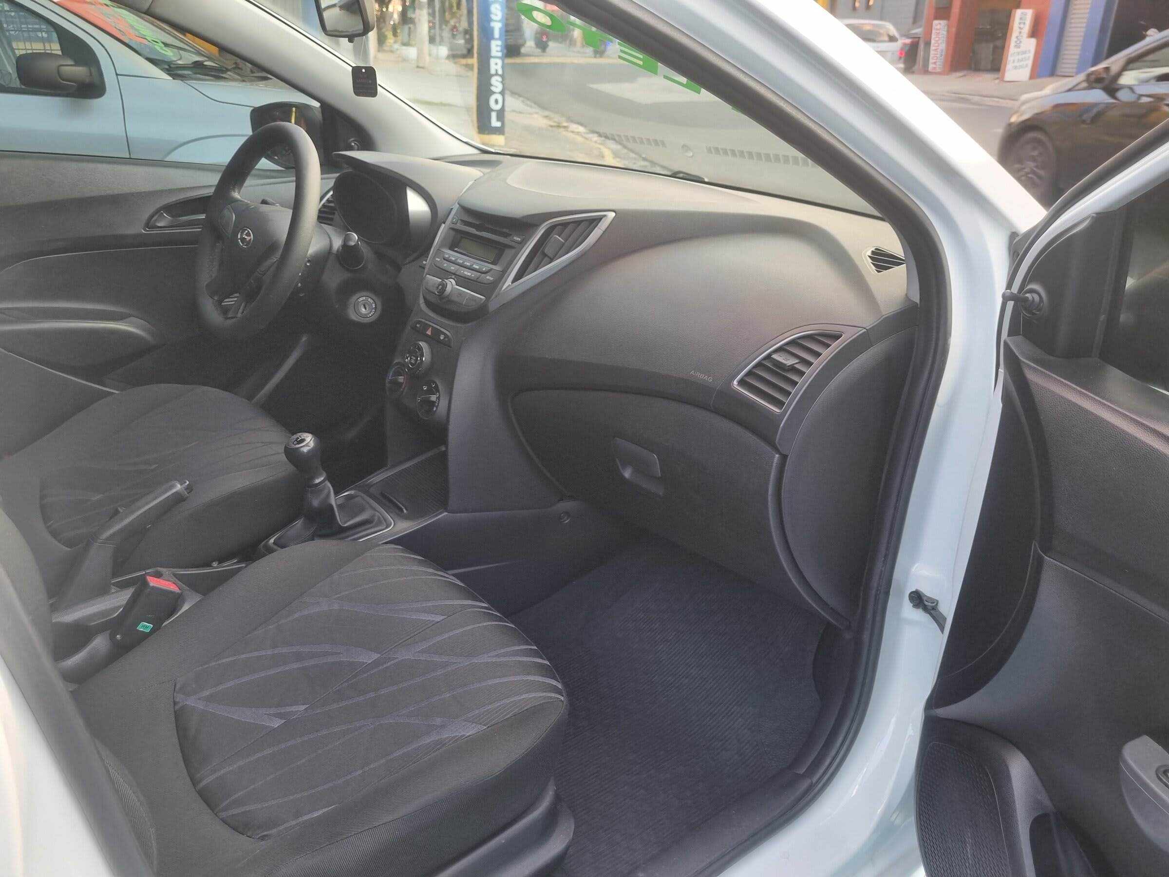 HYUNDAI - HB20 COMFORT 1.0 12V FLEX 2015