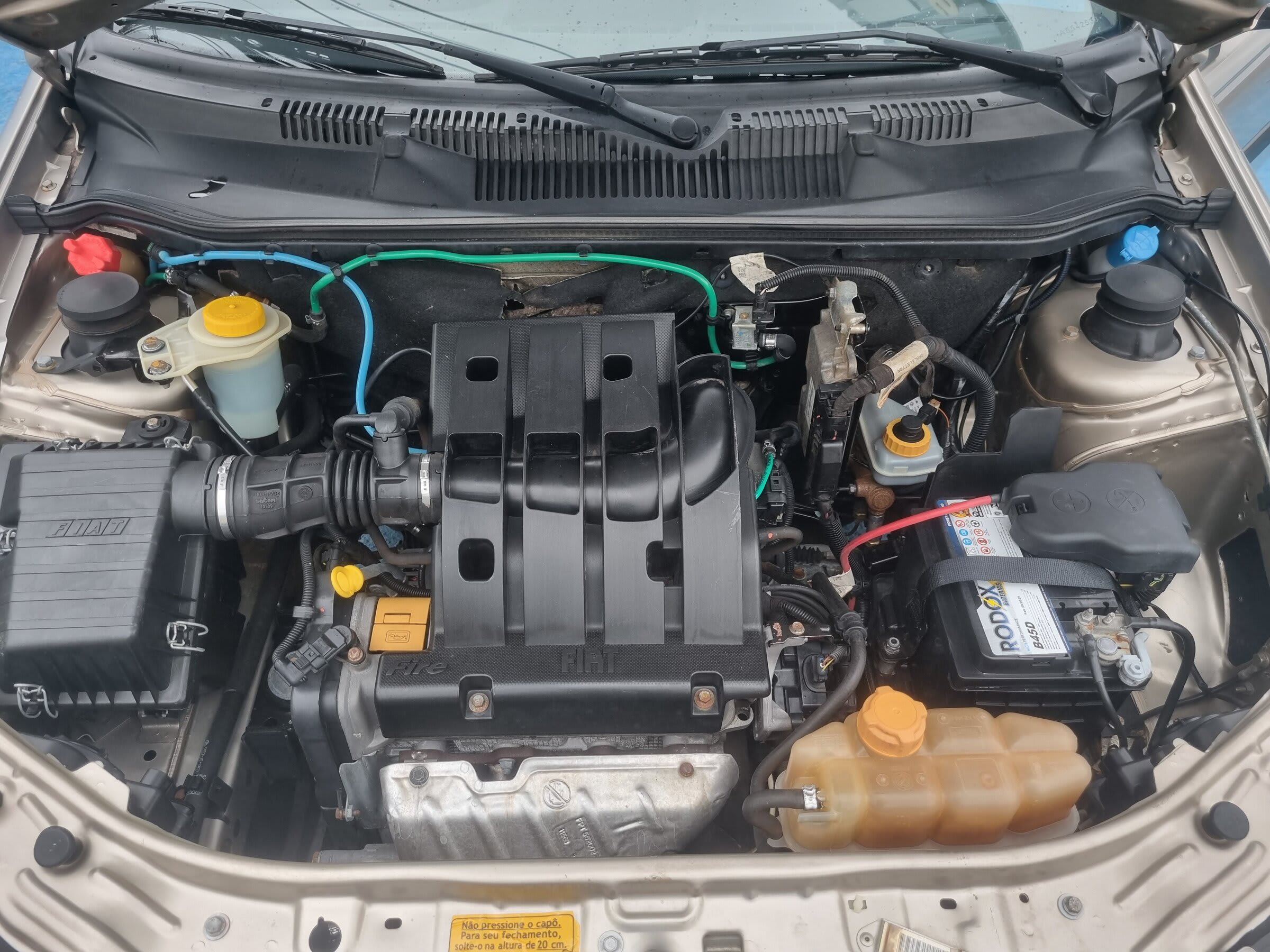 PALIO ELX 4P 2010 DOURADO C/ DIREÇÃO HID