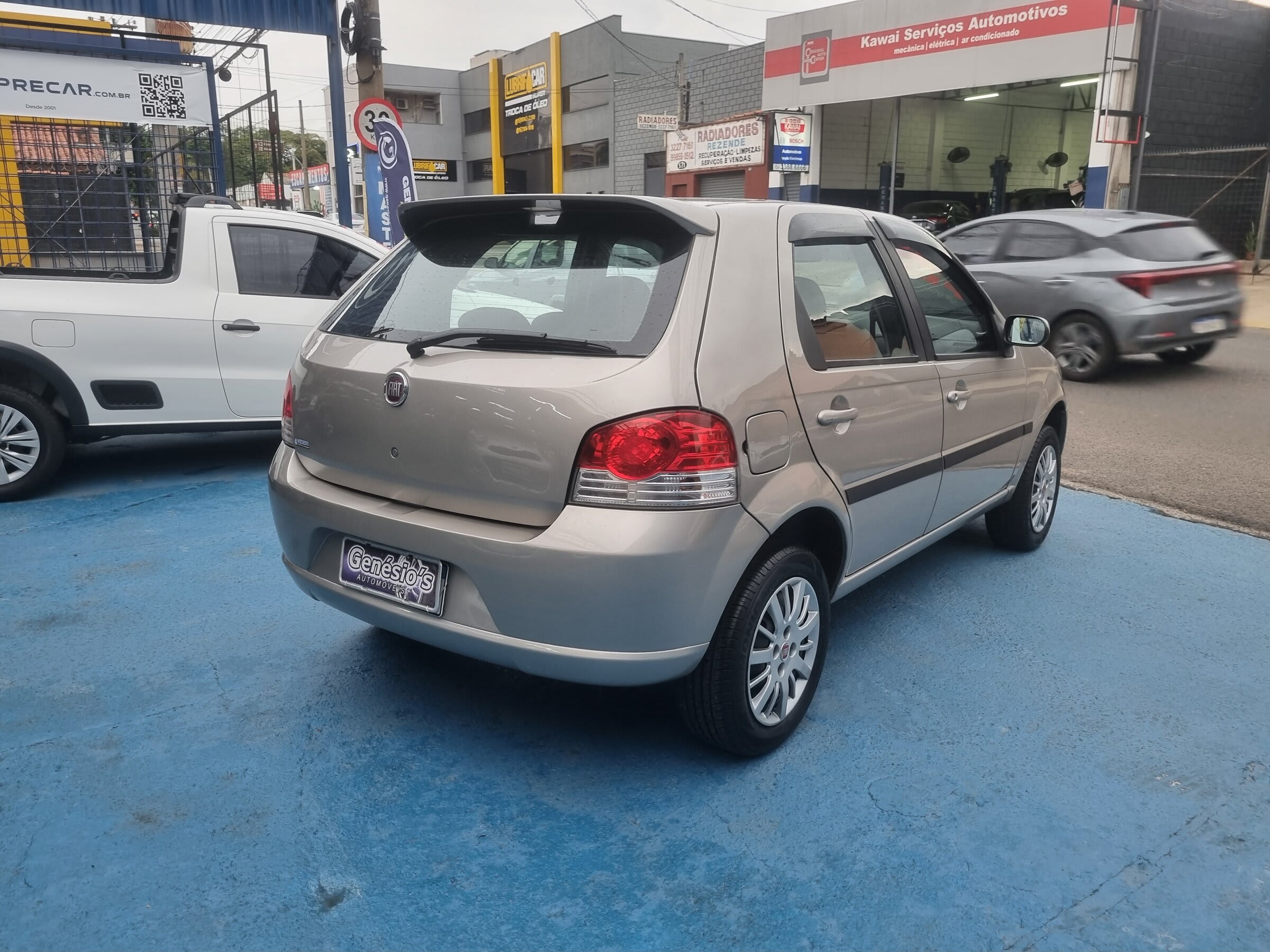 PALIO ELX 4P 2010 DOURADO C/ DIREÇÃO HID