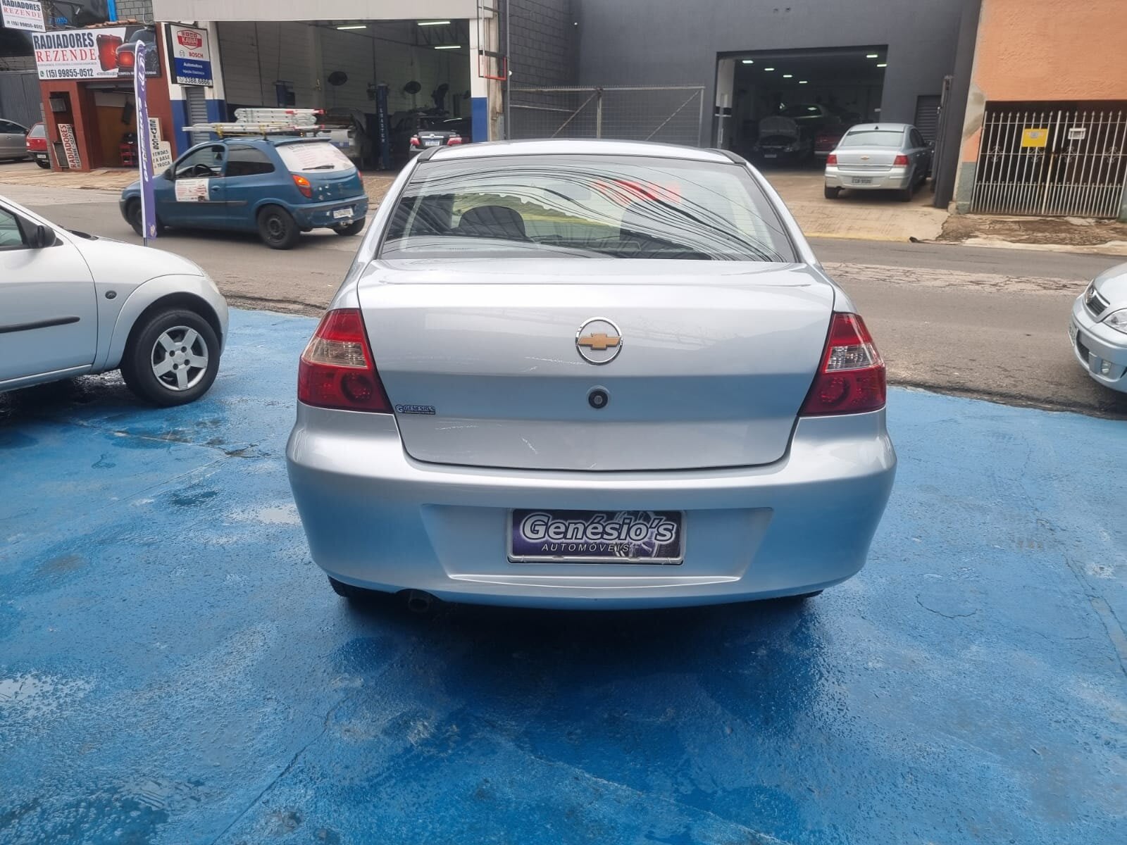 PRISMA MAXX 1.4 2011 PRATA C/ DIREÇÃO HID