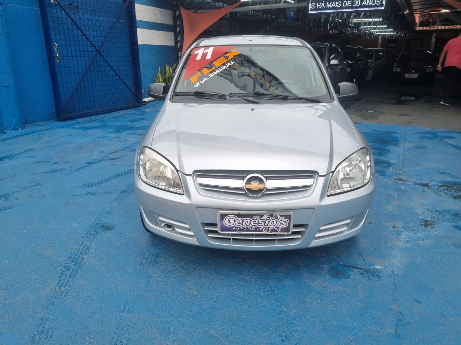 PRISMA MAXX 1.4 2011 PRATA C/ DIREÇÃO HID