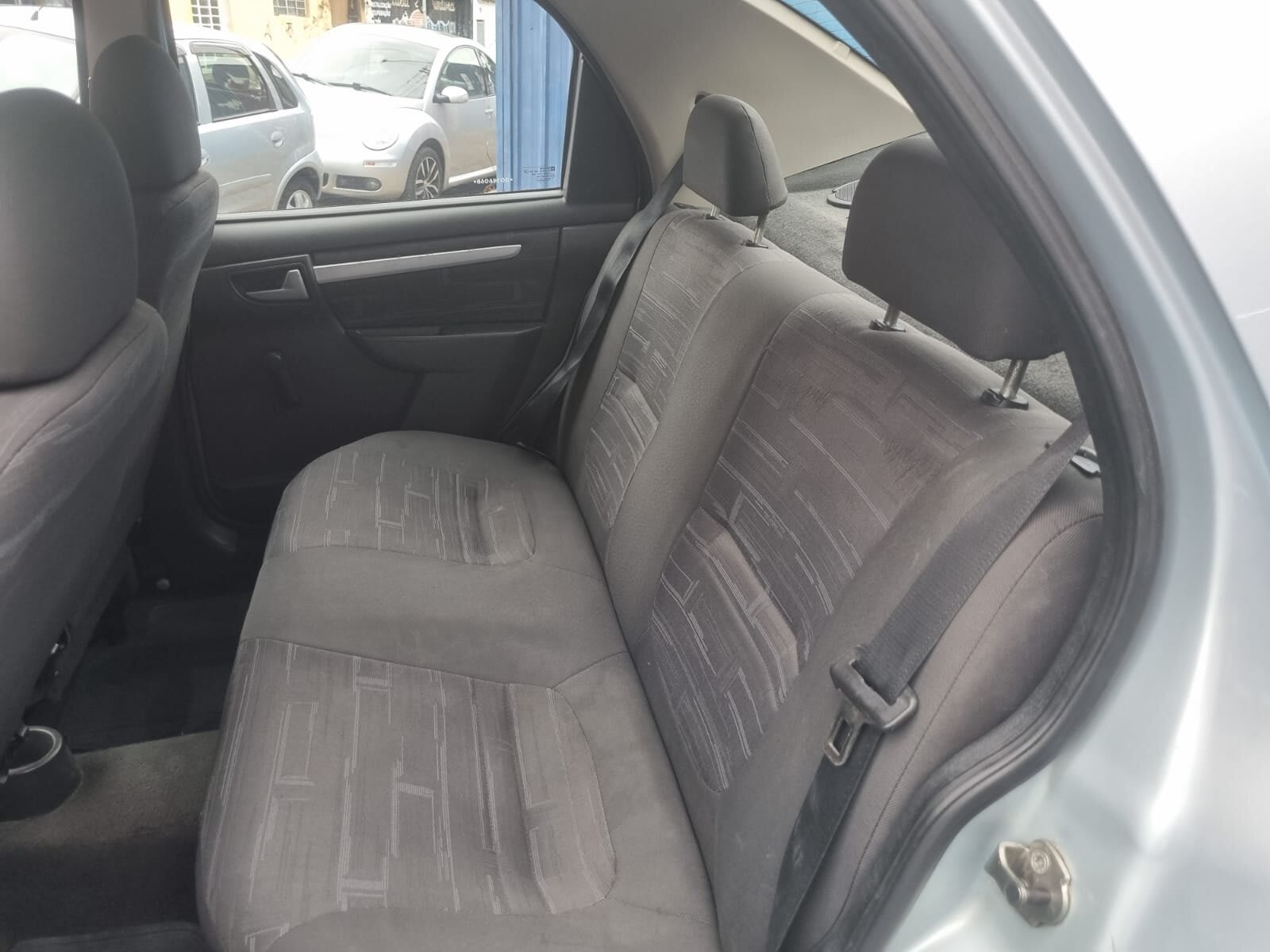PRISMA MAXX 1.4 2011 PRATA C/ DIREÇÃO HID