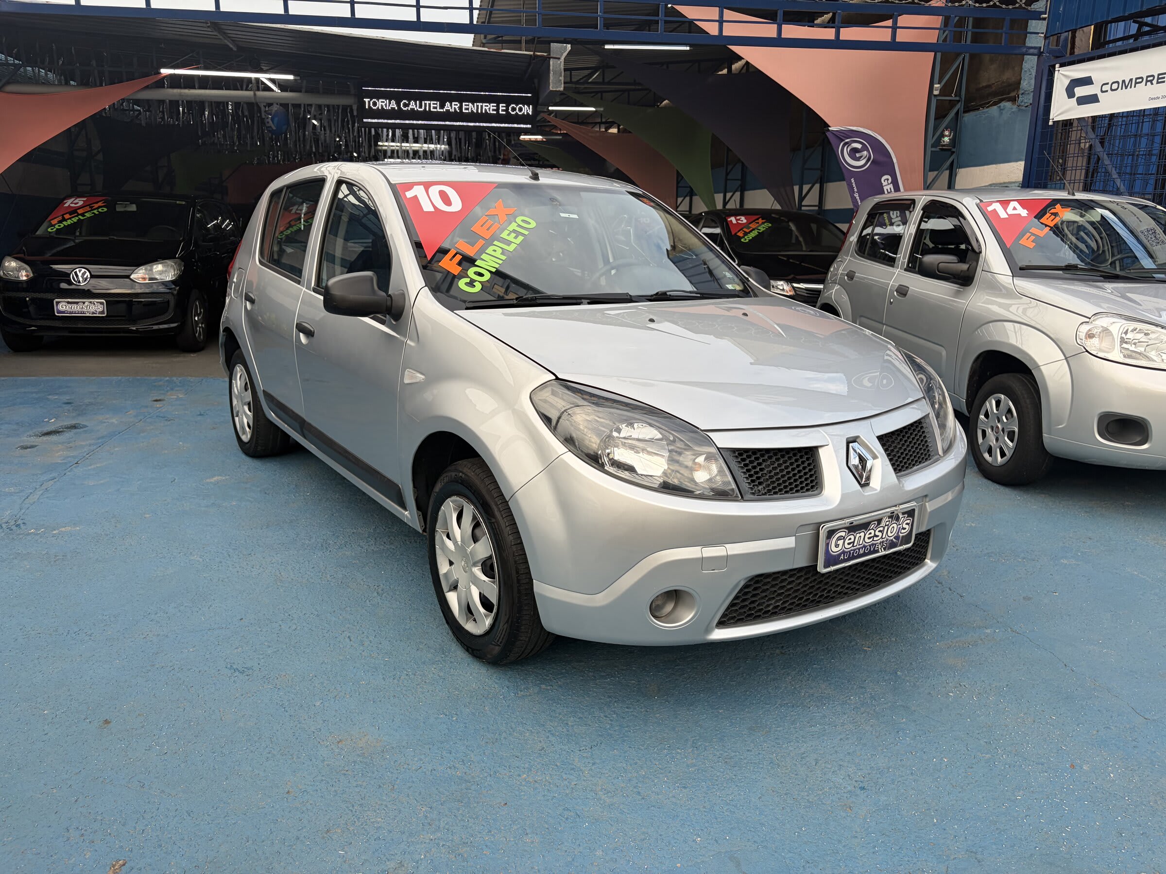 SANDERO EXPRESSION 1.6 2010 PRATA COMPLETO
