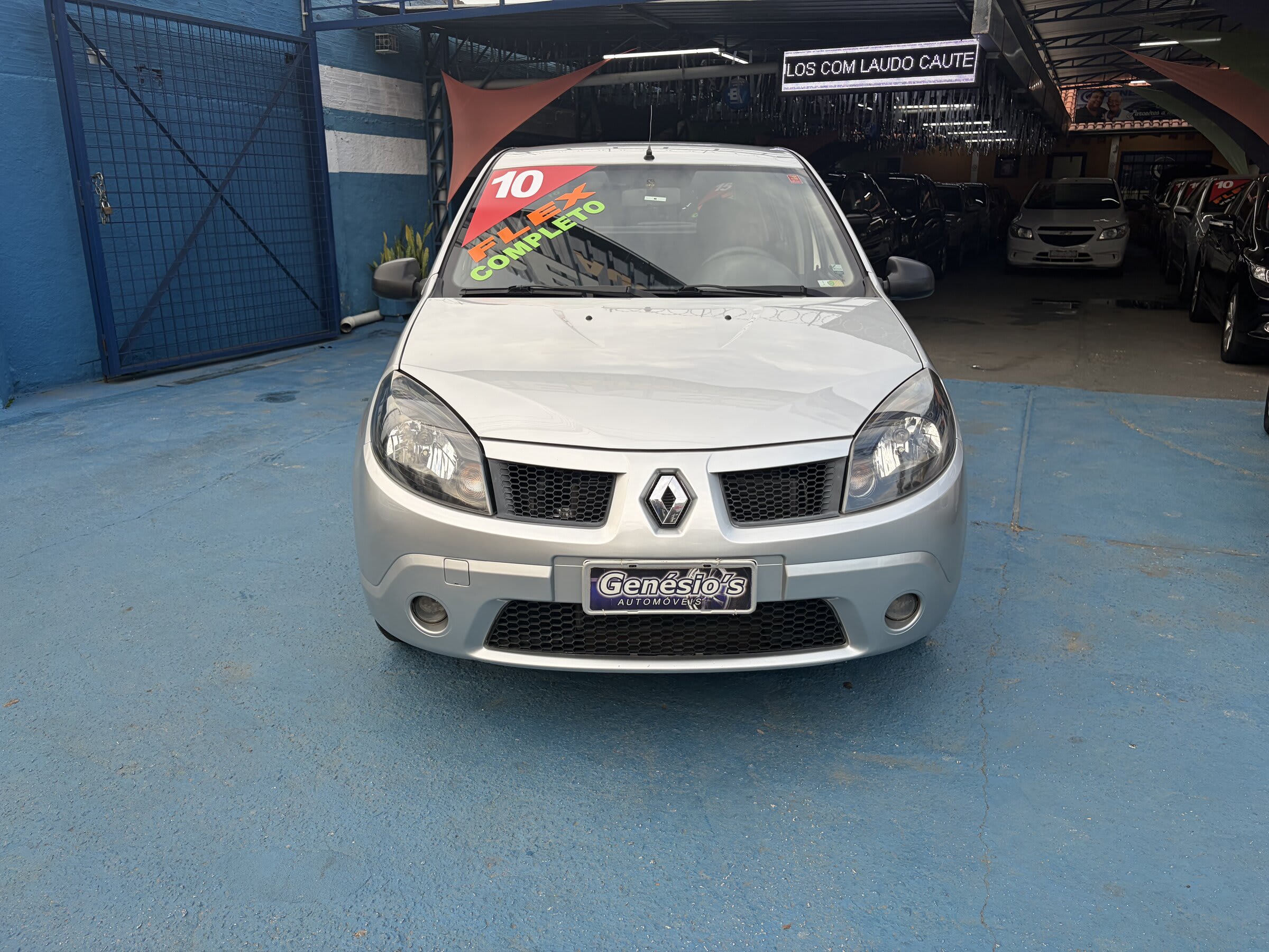 SANDERO EXPRESSION 1.6 2010 PRATA COMPLETO