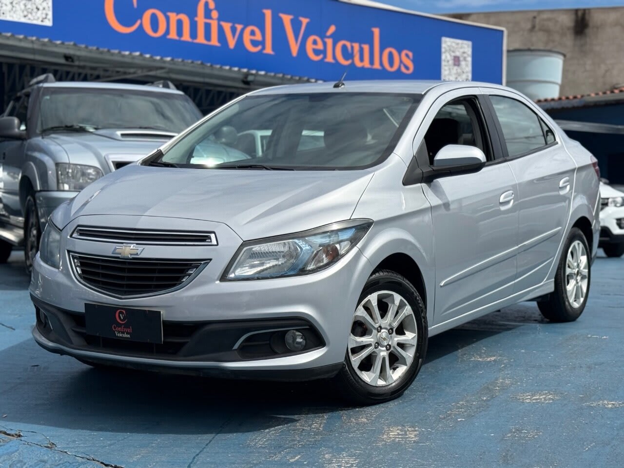 PRISMA LT 1.4 2014 AUTOMÁTICO