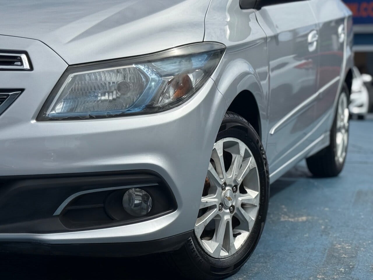 PRISMA LT 1.4 2014 AUTOMÁTICO