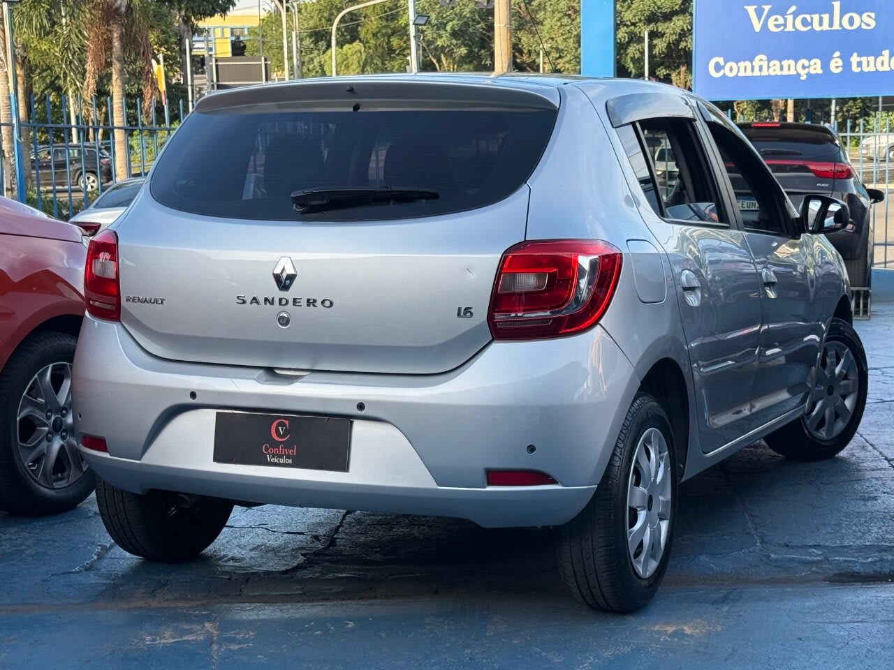 SANDERO EXPRESSION 1.6 2016 COMPLETO