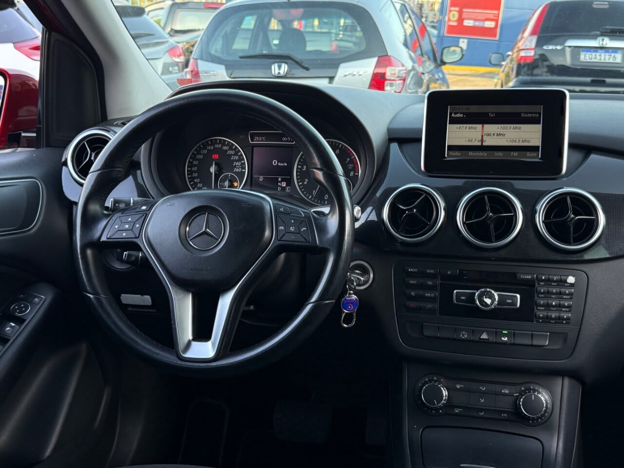 MERCEDES B200 1.6 TURBO 2013 AUTOMÁTICO