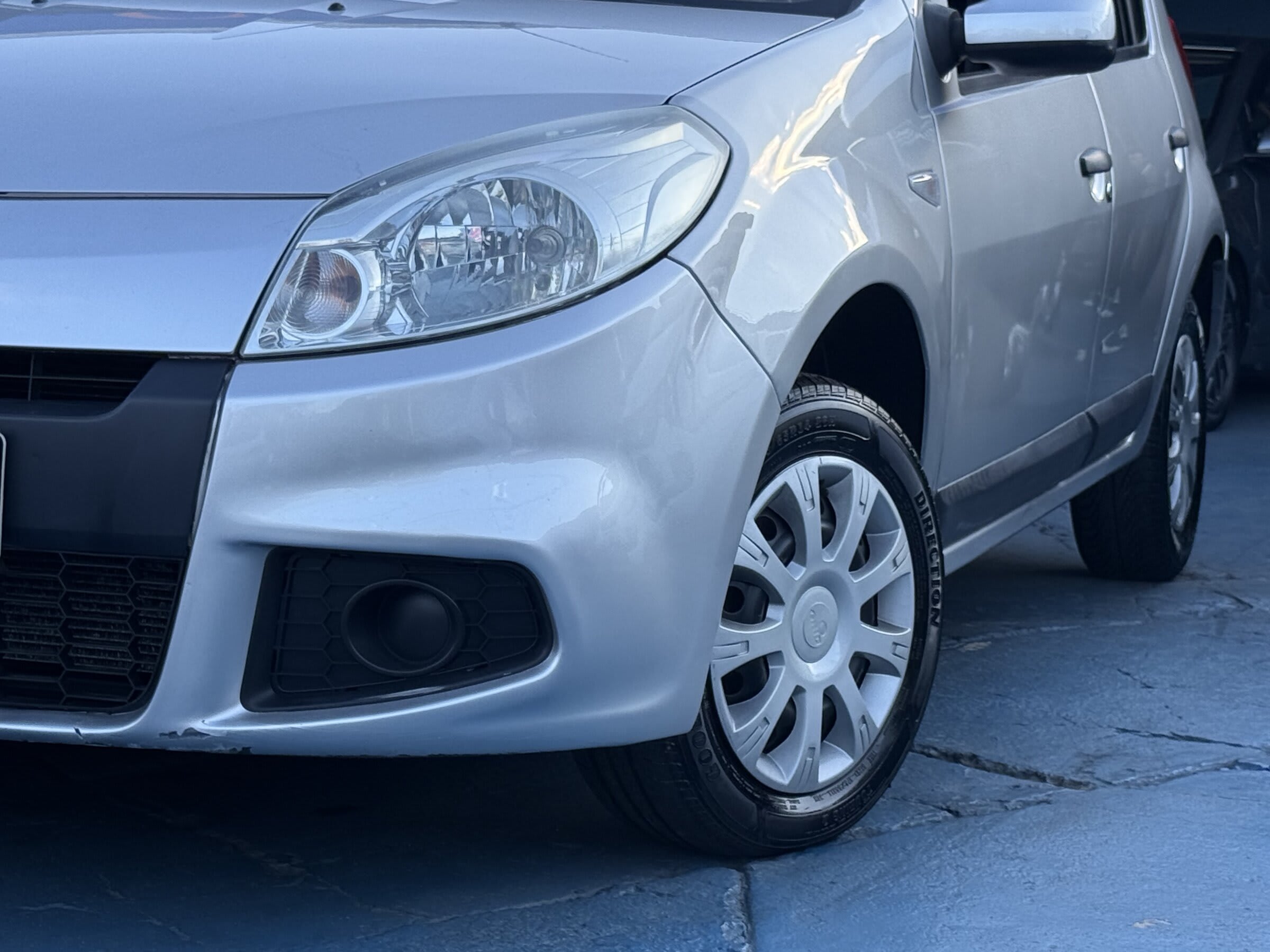 Sandero 1.0 2012 COMPLETO
