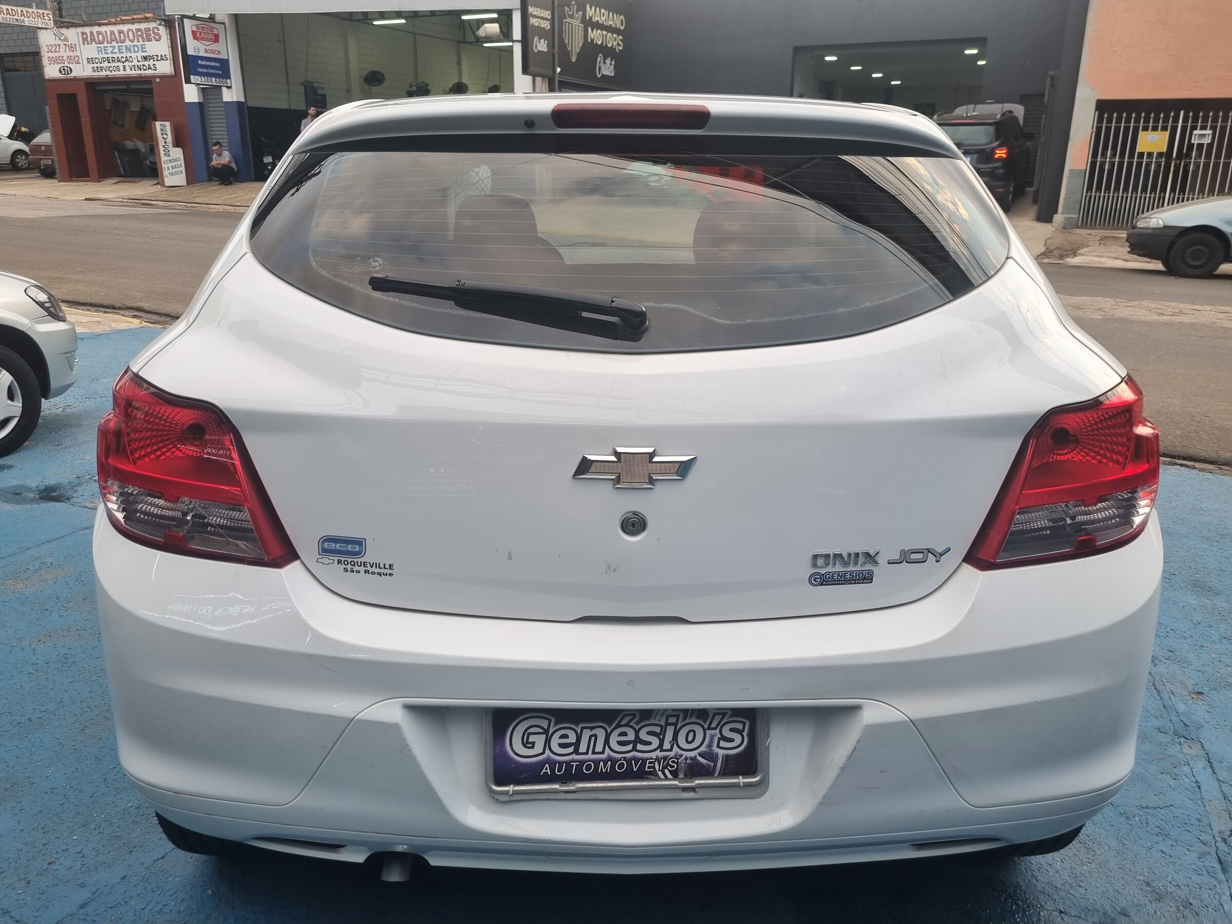 CHEVROLET - ONIX 1.0 8V FLEX 2017 JOY 4 CILINDROS BX KM