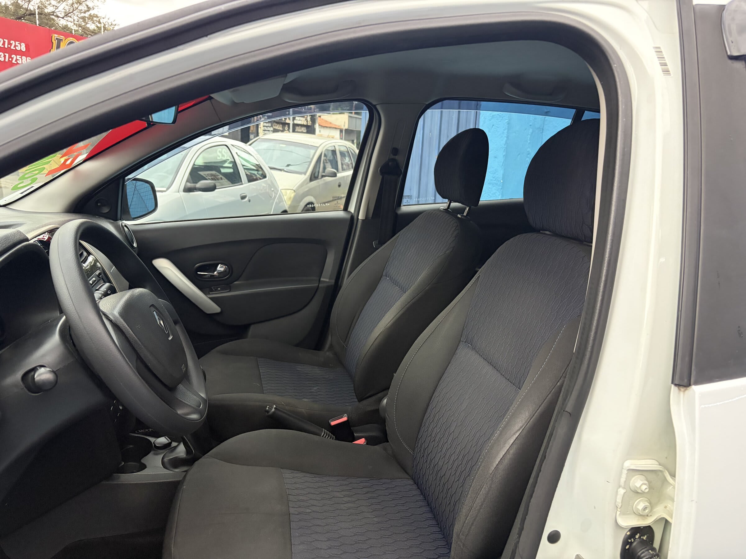 SANDERO EXPRESSION 1.6 2015 BRANCO COMPLETO