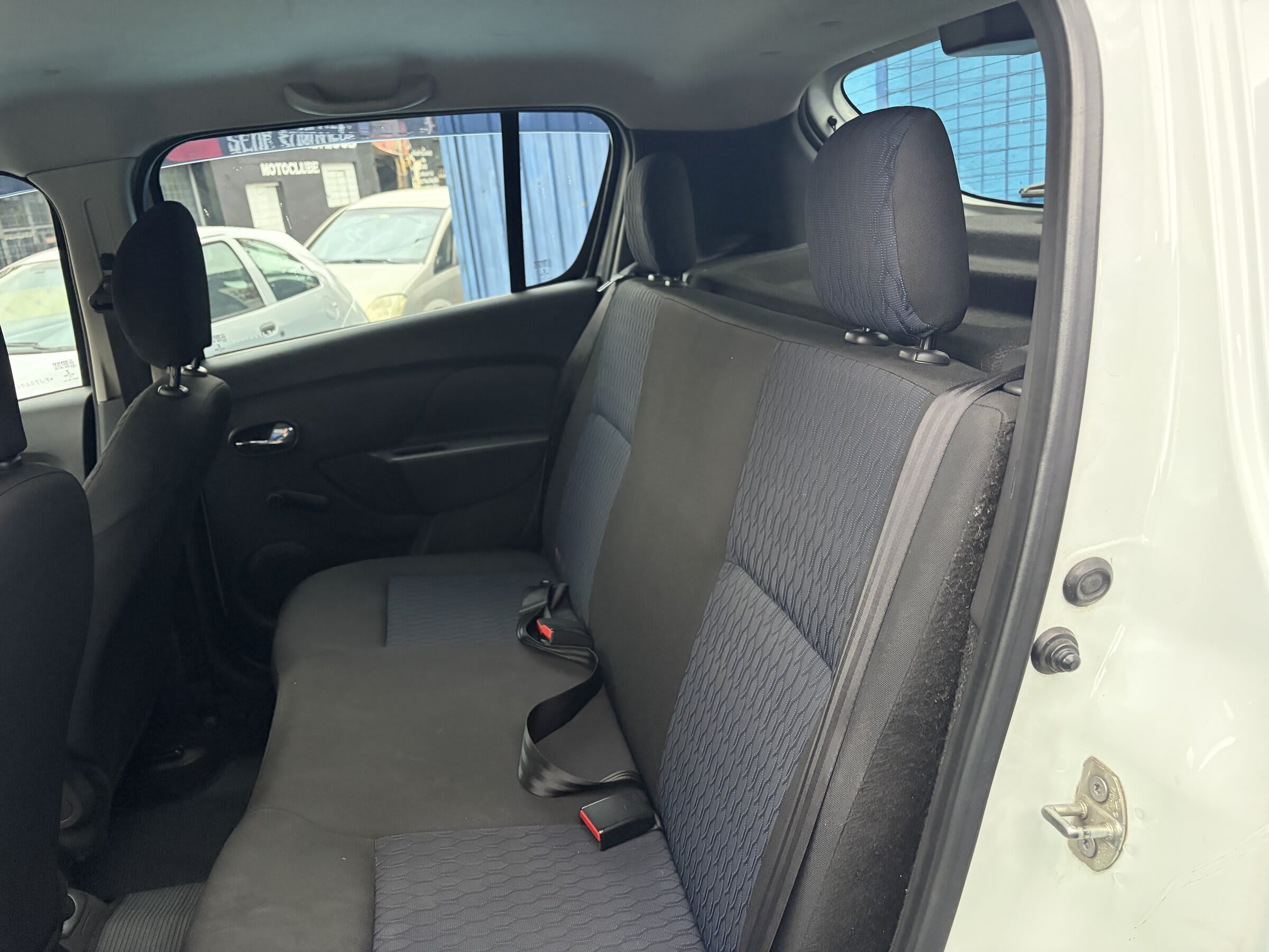 SANDERO EXPRESSION 1.6 2015 BRANCO COMPLETO