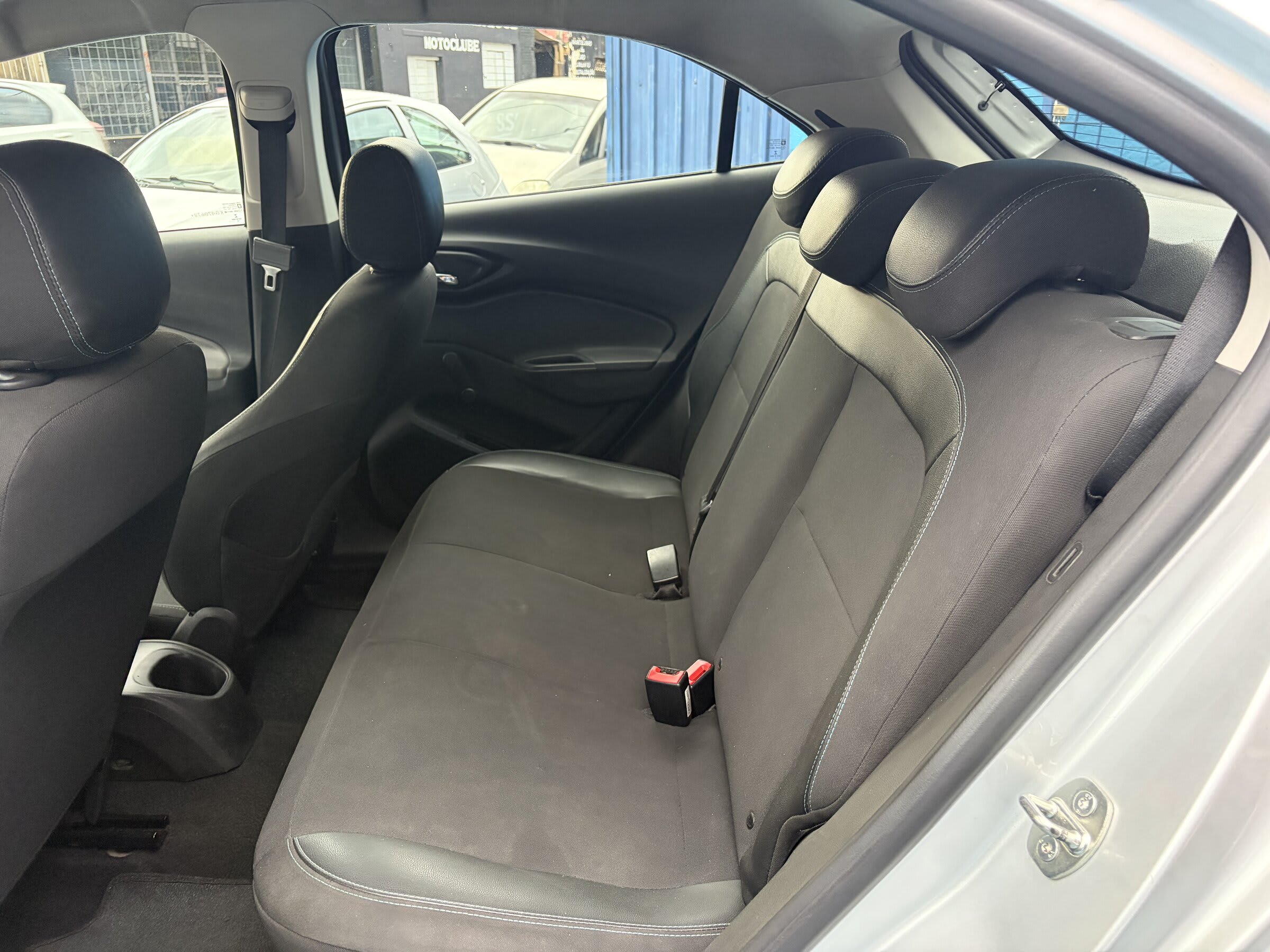 GM / ÔNIX LT 1.0 2019 COMPLETO