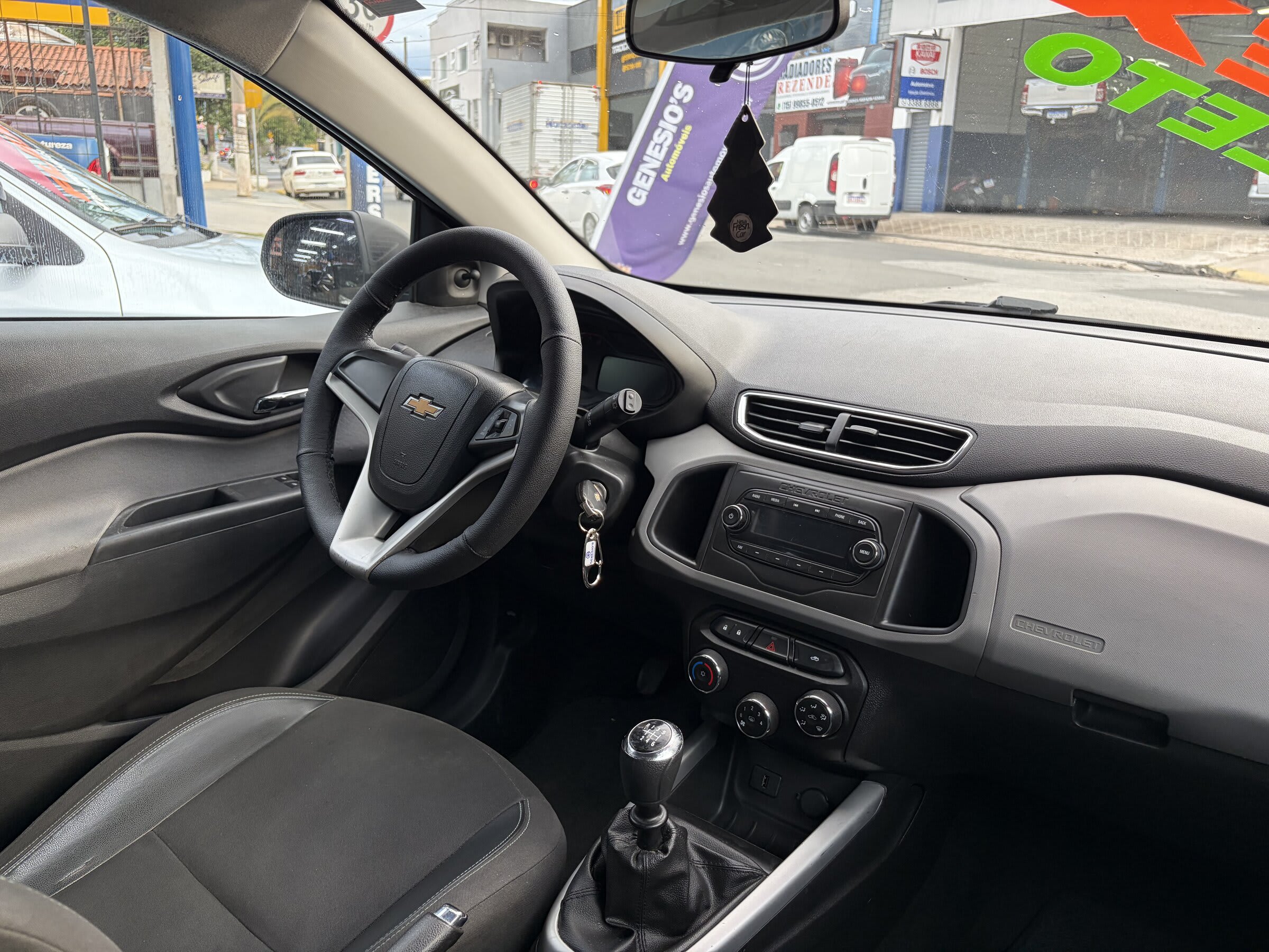 GM / ÔNIX LT 1.0 2019 COMPLETO
