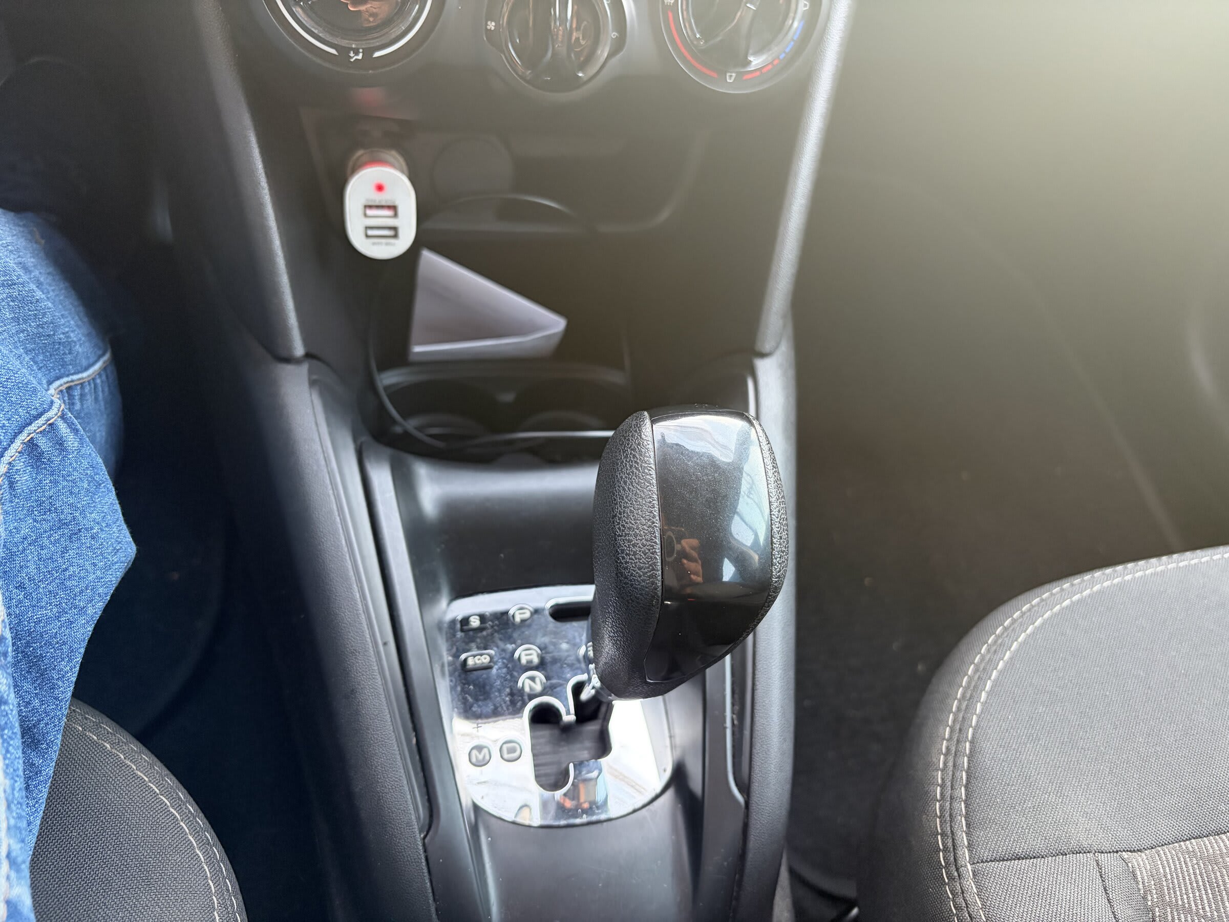 PEUGEOT 208 / ACTIVE 2019 AUTOMÁTICO