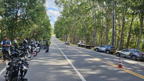 Polícia Rodoviária: Operação Speed aumenta segurança nas rodovias durante o feriado